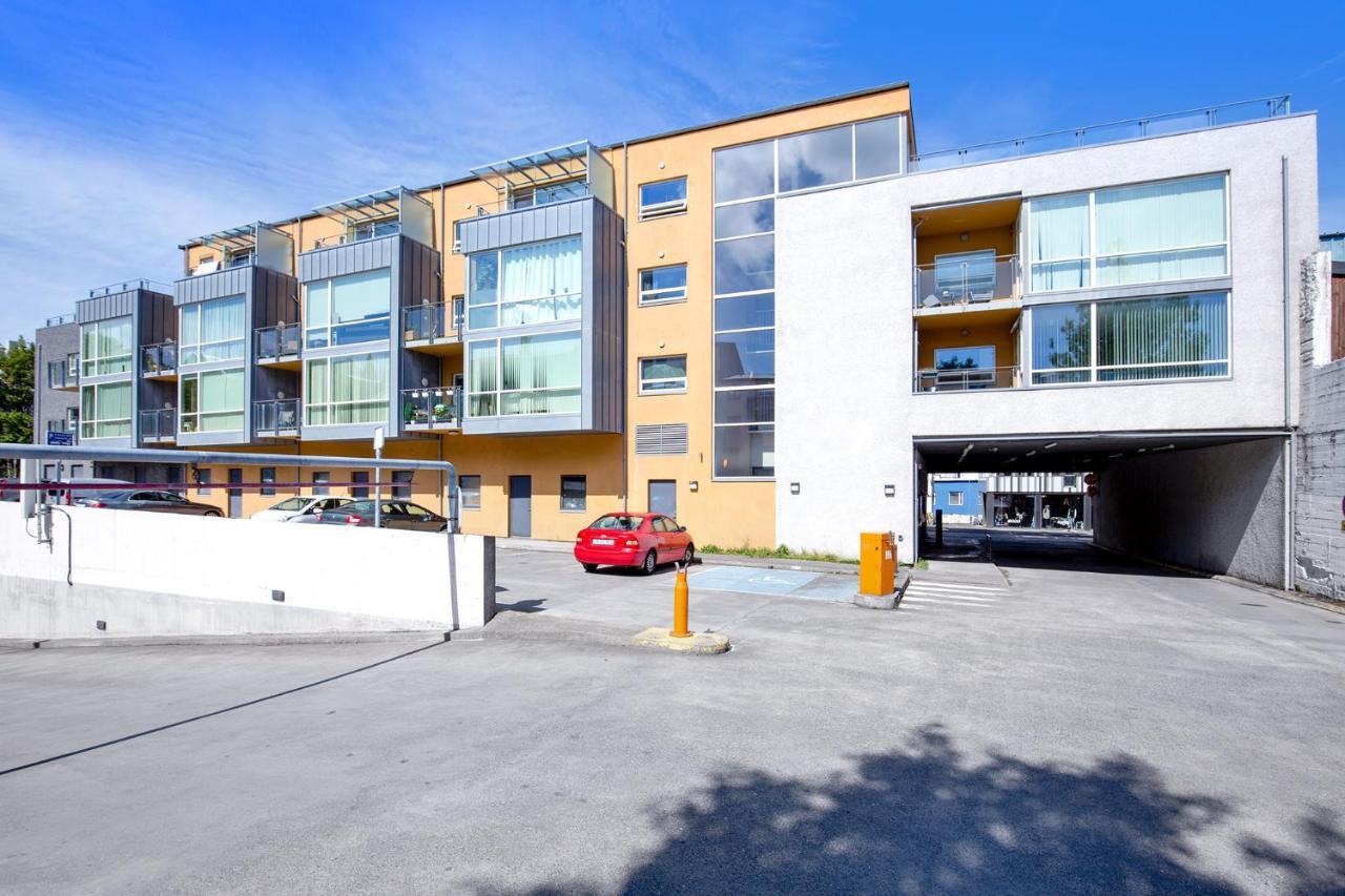 Penthouse Apartment On The Main Shopping Street 레이캬비크 외부 사진